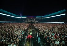 Vive Latino 2026, un festival lleno de fiesta que sigue adaptándose a los tiempos modernos.
